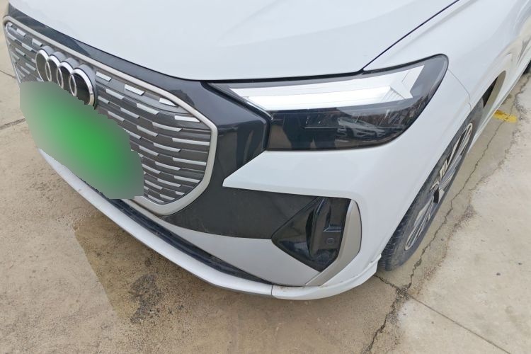 2023 Audi Q4 e-tron - Main View