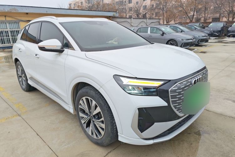 2023 Audi Q4 e-tron - Main View