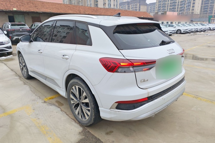2023 Audi Q4 e-tron - Main View