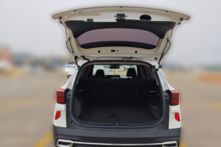 2021 Kia KX3 Propao - Main View