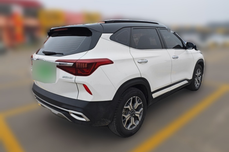 2021 Kia KX3 Propao - Main View