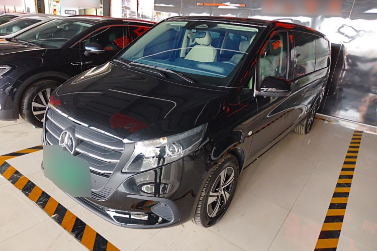 2024 Mercedes-Benz Vito - Main View