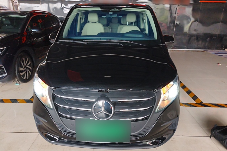2024 Mercedes-Benz Vito - Main View