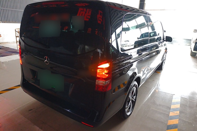 2024 Mercedes-Benz Vito - Main View