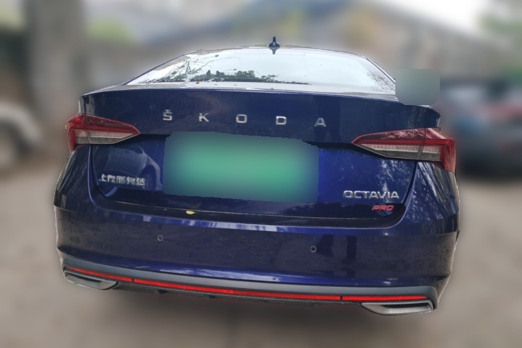 2021 Skoda Octavia - Main View
