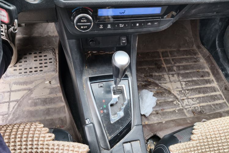 2014 Toyota Ralink - Main View