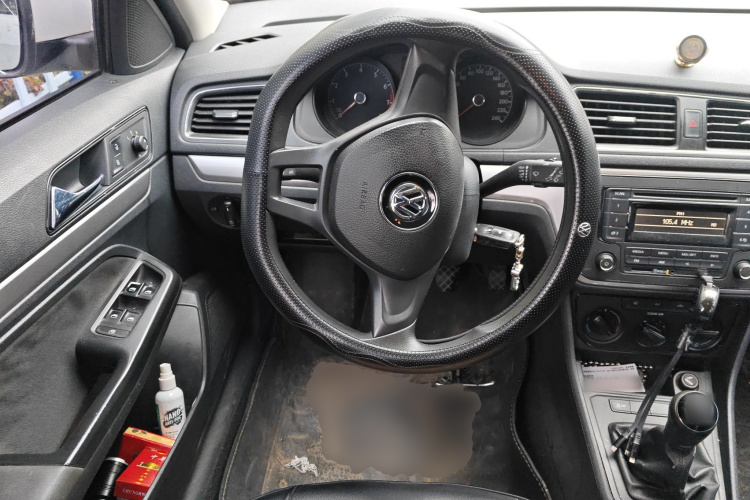 2015 Volkswagen Langxing - Main View