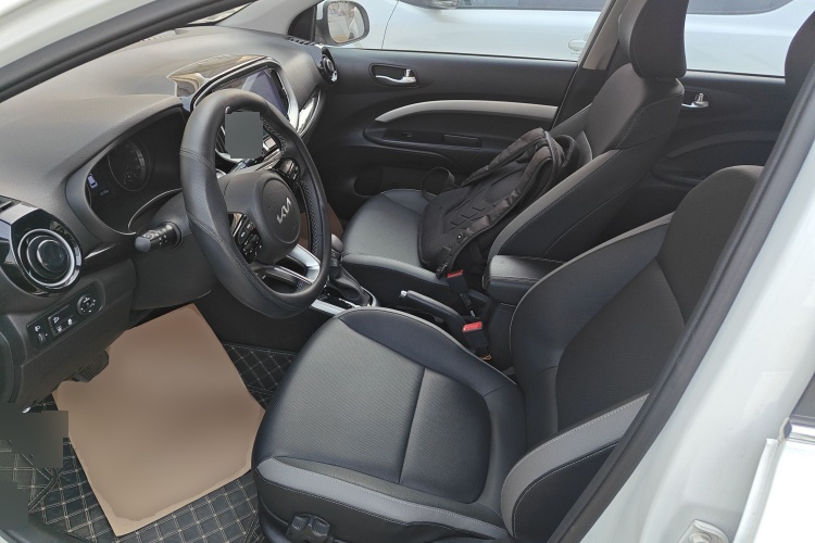 2021 Kia 奕跑 - Main View