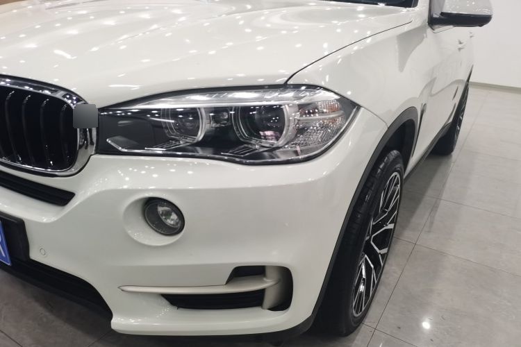 2021 BMW X5 - Main View