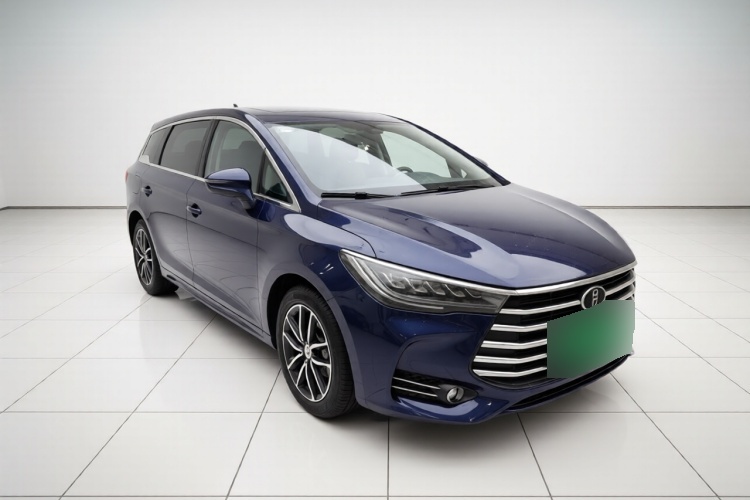 2017 BYD Song MAX - Main View
