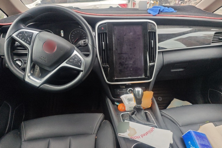 2017 BYD Song MAX - Main View