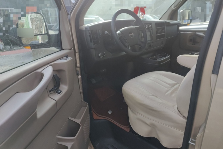 2011 GMC SAVANA - Main View
