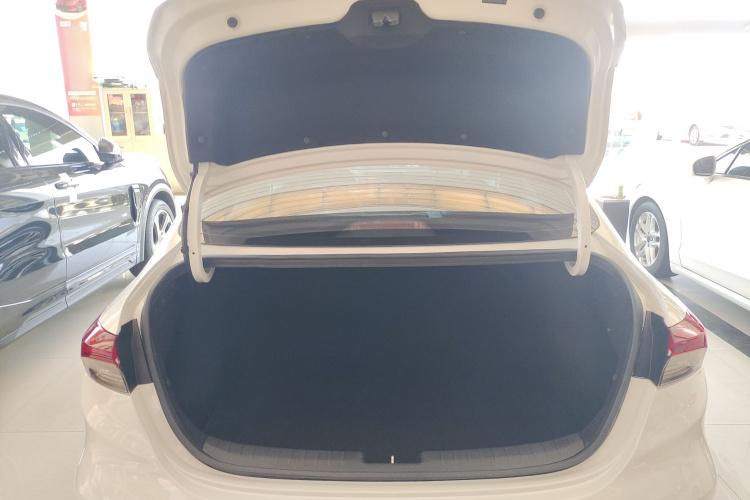 2023 Kia K3 - Main View