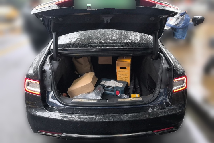 2018 Lincoln Continental - Main View