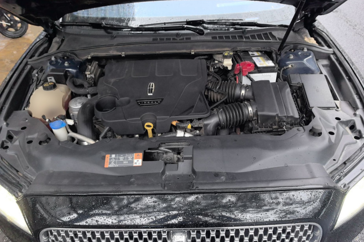 2018 Lincoln Continental - Main View