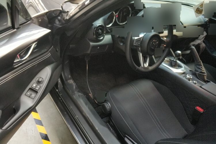 2025 Mazda MX-5 - Main View