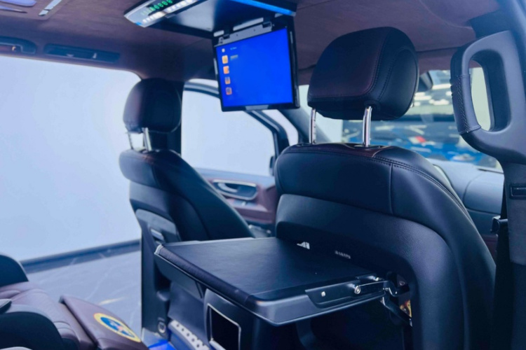 2020 Mercedes-Benz V-Class - Main View