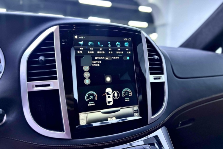 2020 Mercedes-Benz V-Class - Main View