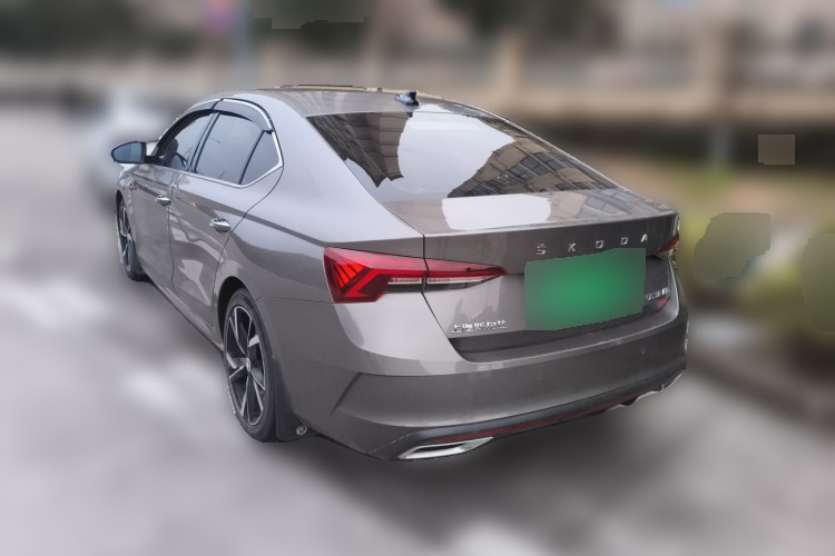 2021 Skoda Octavia - Main View