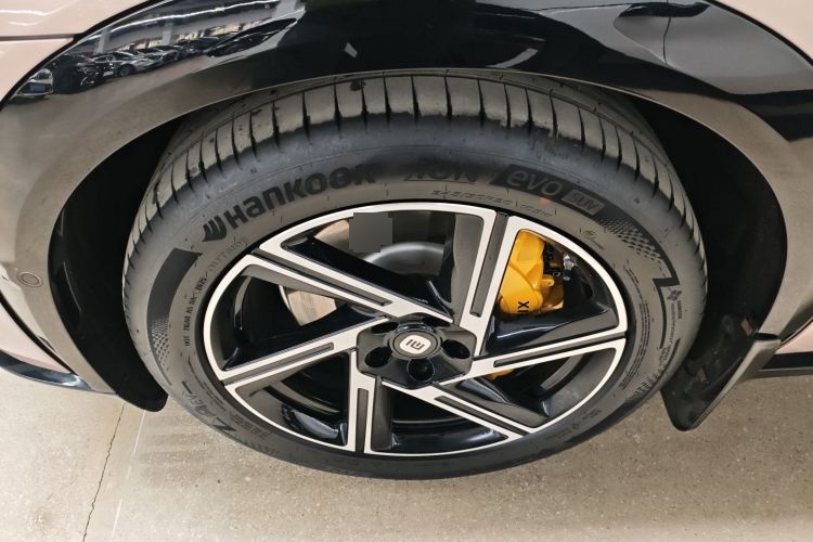 2025 Xiaomi Auto Xiaomi YU7 - Main View