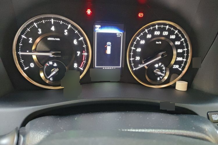 2018 Toyota Alphard - Main View
