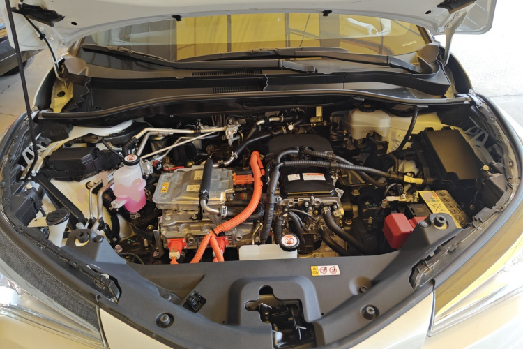 2020 Toyota C-HR EV - Main View