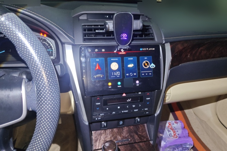 2016 Toyota Camry - Main View