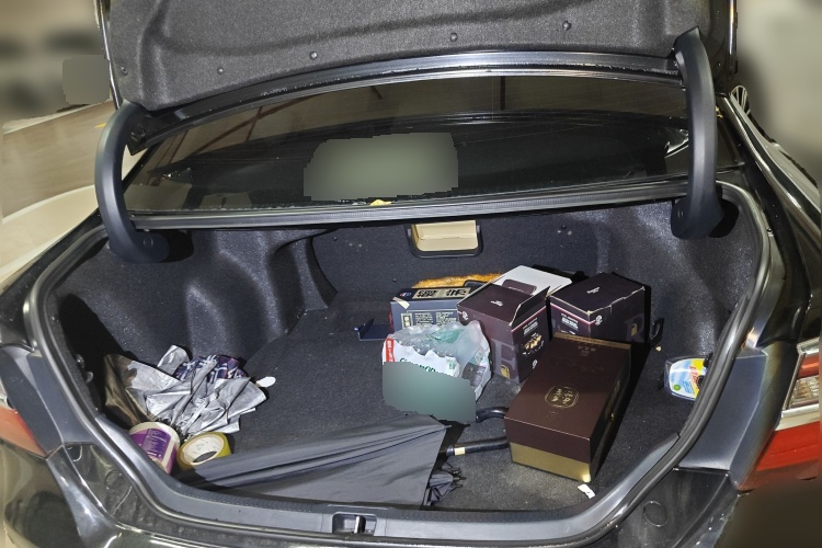 2016 Toyota Camry - Main View