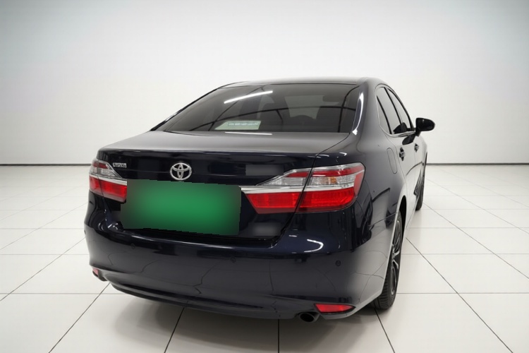 2016 Toyota Camry - Main View