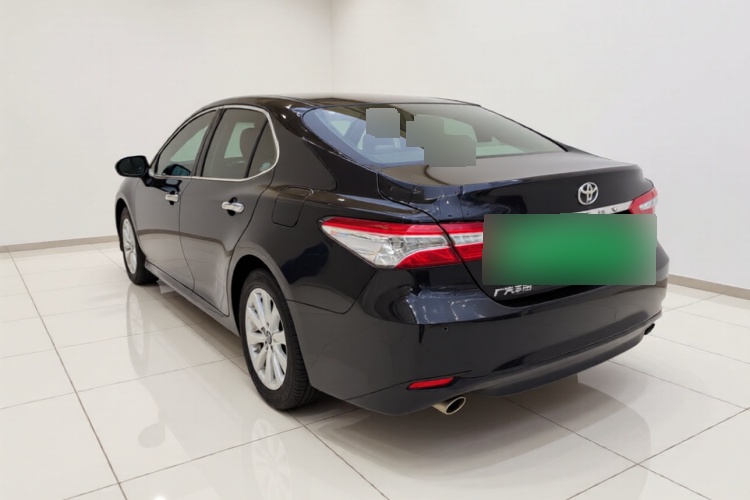 2019 Toyota Camry - Main View