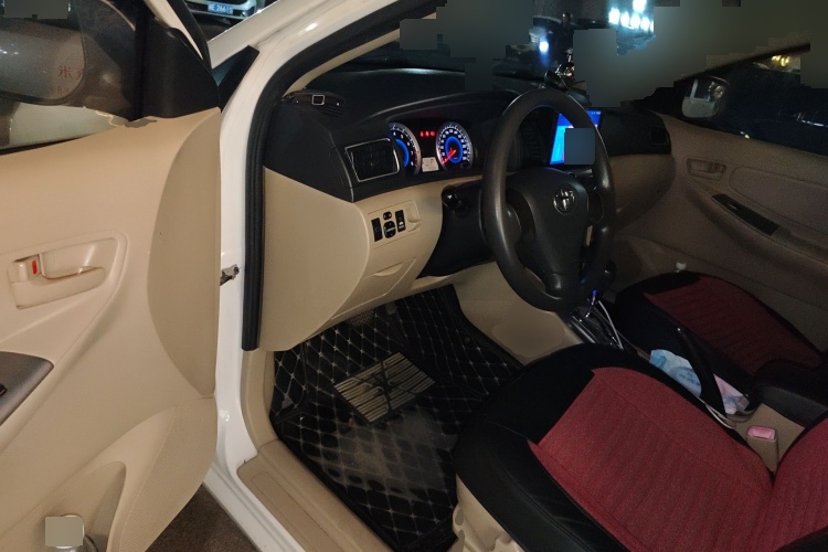 2013 Toyota Corolla - Main View
