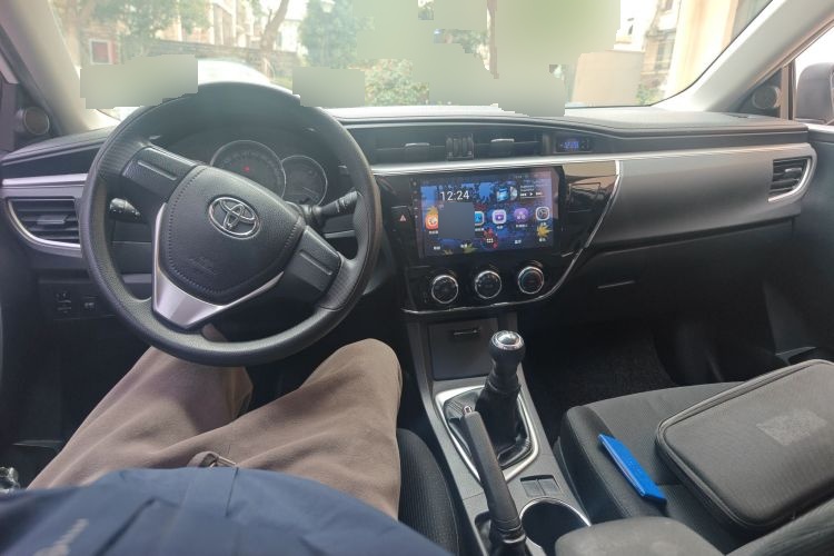 2017 Toyota Corolla - Main View
