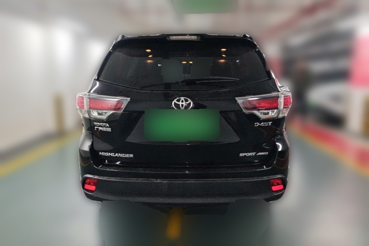 2015 Toyota Highlander - Main View
