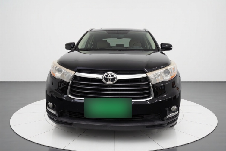 2015 Toyota Highlander - Main View
