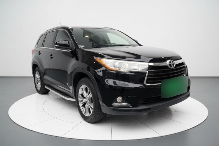 2015 Toyota Highlander - Main View