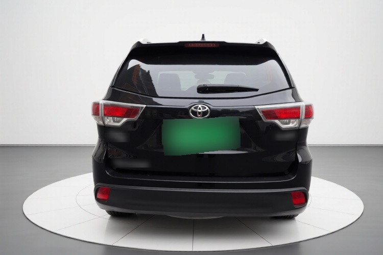 2015 Toyota Highlander - Main View