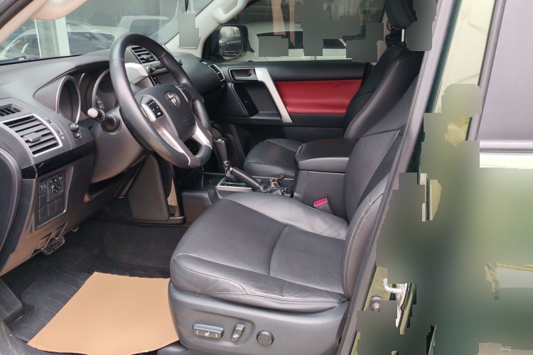 2016 Toyota Prado - Main View