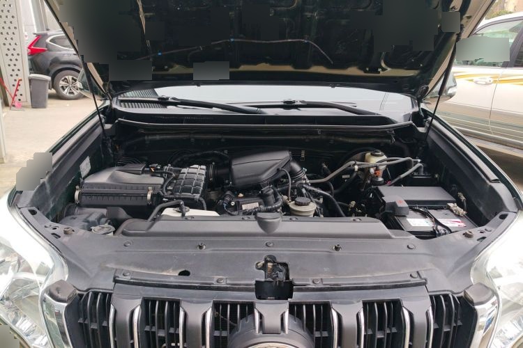 2016 Toyota Prado - Main View