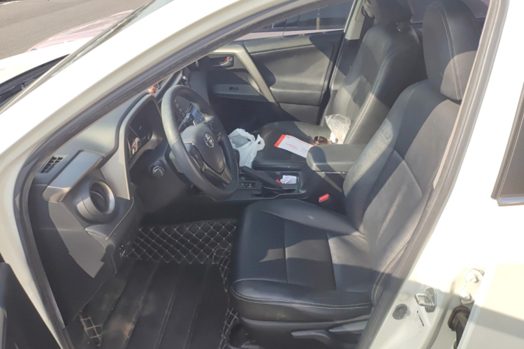 2015 Toyota RAV4 Rongfang - Main View