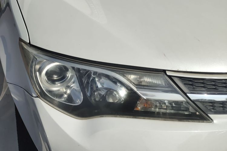 2015 Toyota RAV4 Rongfang - Main View