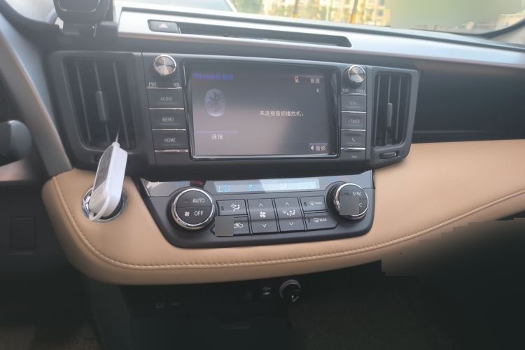 2016 Toyota RAV4 Rongfang - Main View