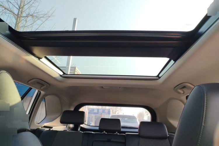 2023 Toyota RAV4 Rongfang - Main View