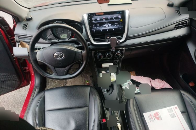 2016 Toyota YARiS L - Main View