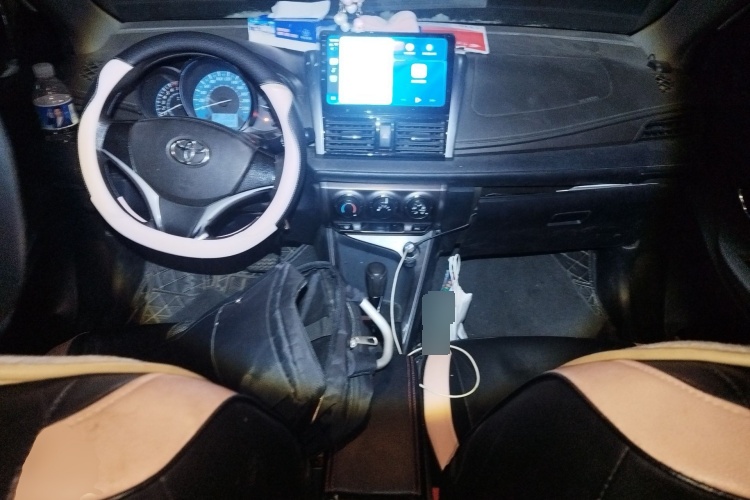 2015 Toyota YARiS L 致炫 - Main View