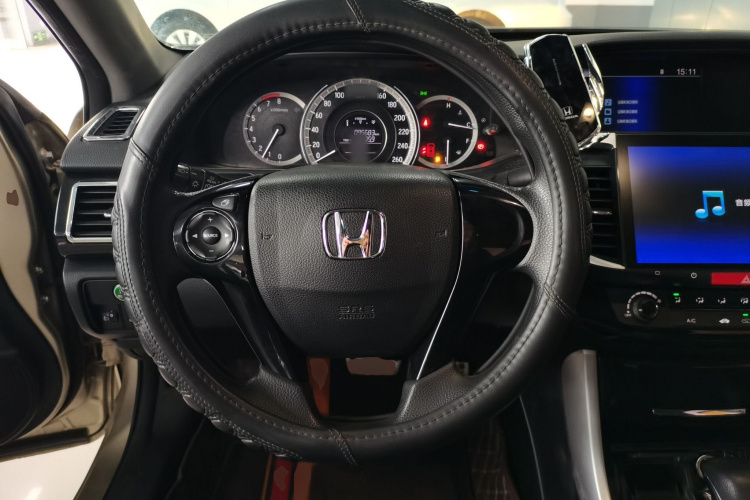 2016 Honda 雅阁 - Main View