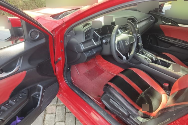 2016 Honda Civic - Main View