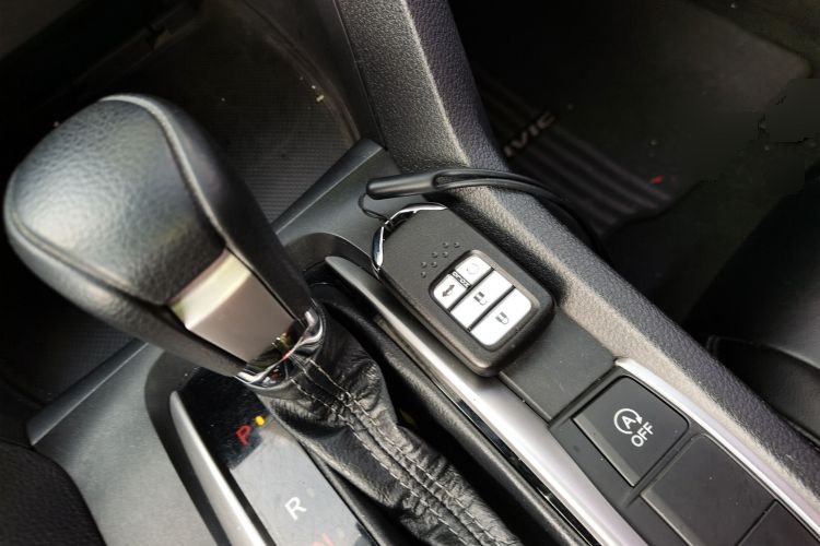 2019 Honda Civic - Main View