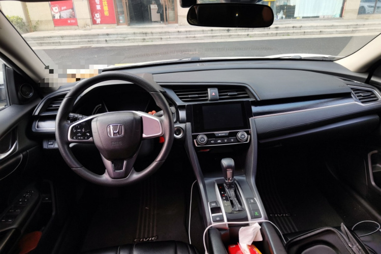 2019 Honda Civic - Main View