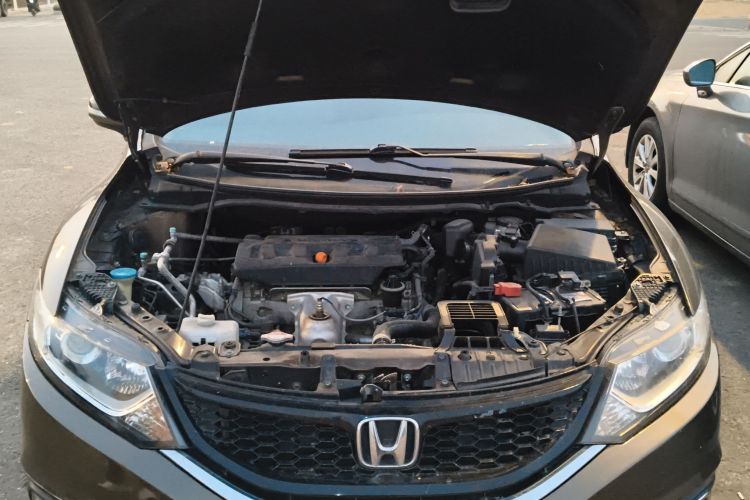 2013 Honda Jade - Main View