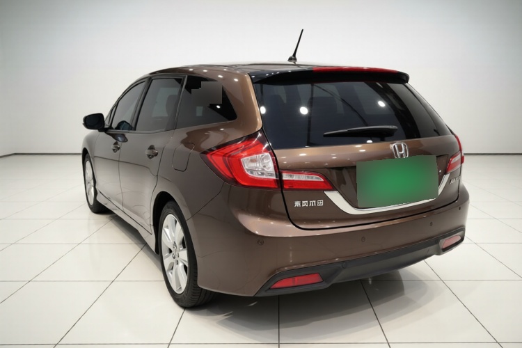 2013 Honda Jade - Main View